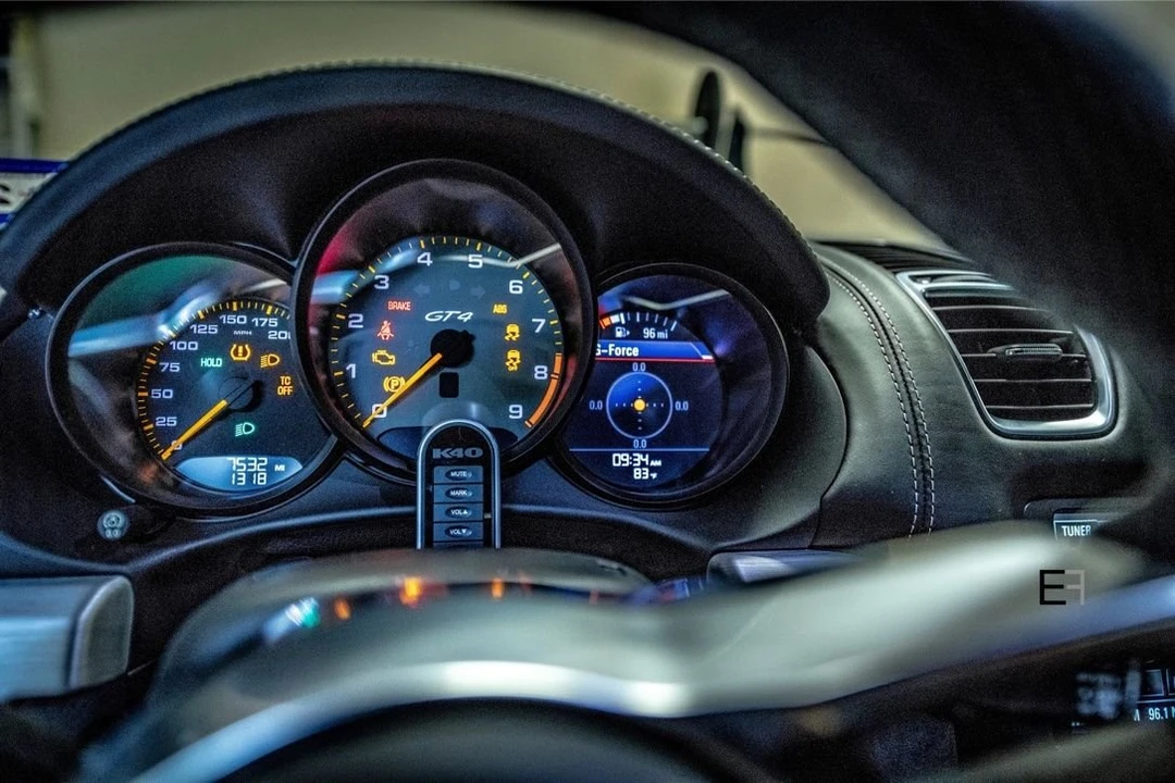 2016 Porsche 981 Cayman GT4 - Image 22 of 25