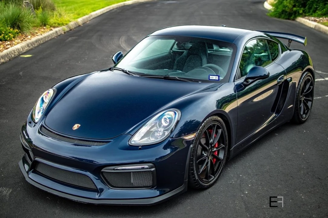 2016 Porsche 981 Cayman GT4 - Image 9 of 25