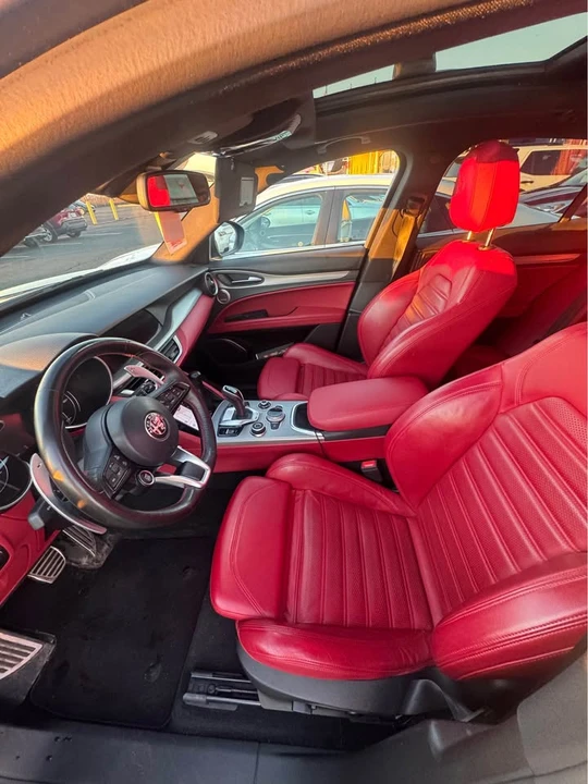 2020 Alfa Romeo Stelvio - Image 7 of 8