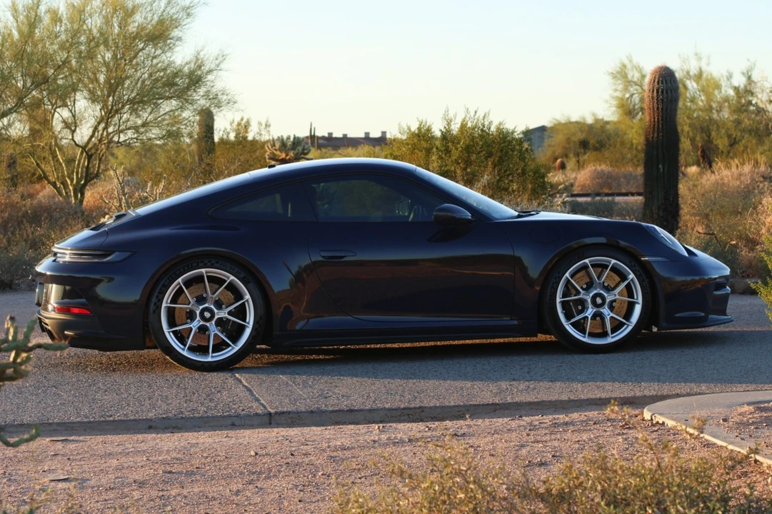 2022 Porsche 992 GT3 - Image 3 of 10