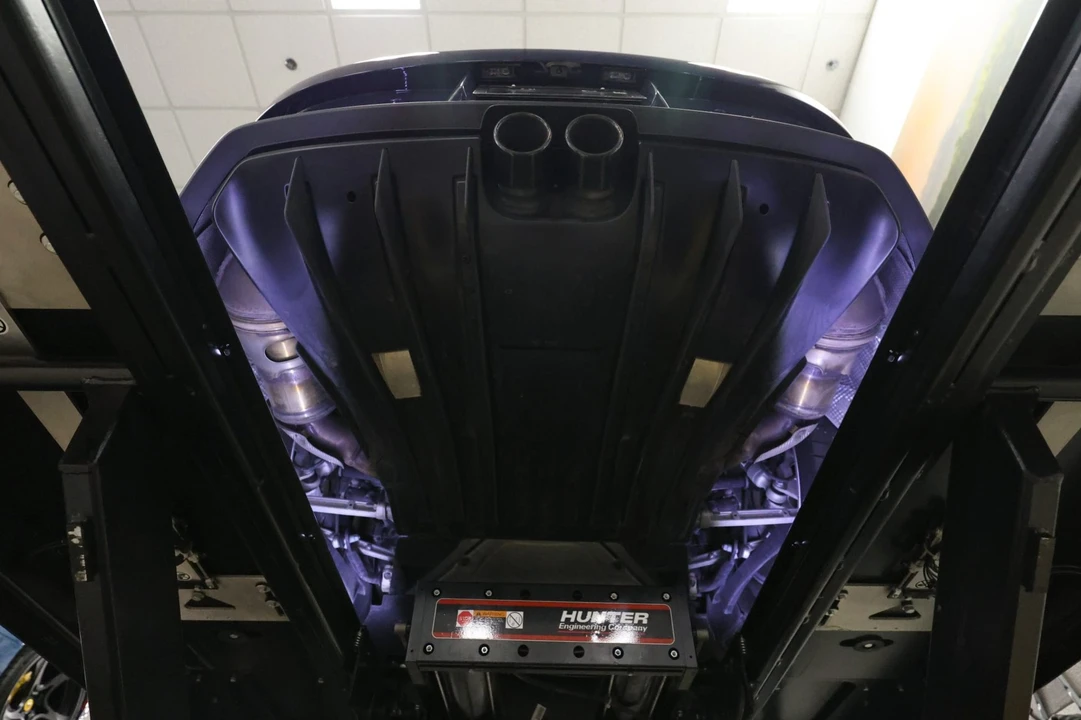 2022 Porsche 992 GT3 - Image 7 of 10