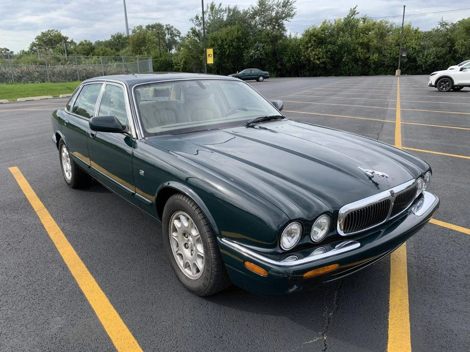 2000 Jaguar X308 XJ - Image 2 of 15