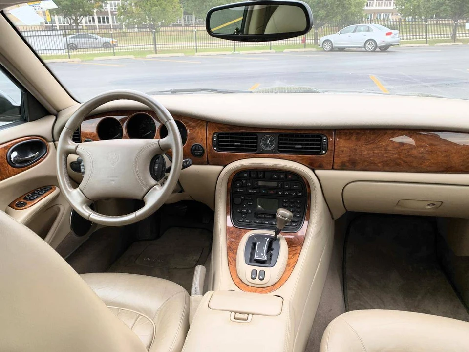 2000 Jaguar X308 XJ - Image 14 of 15