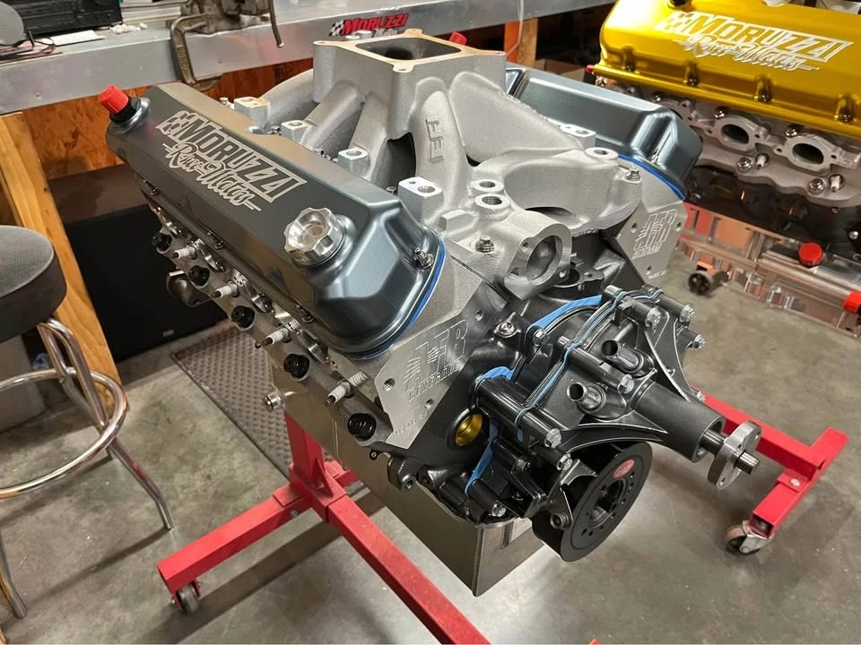 Parts & Memorabilia Engines - Image 2 of 4