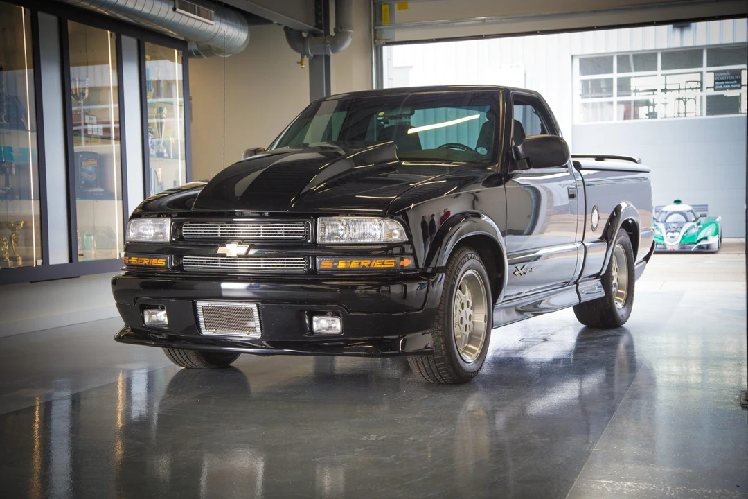 2000 Chevrolet S-10 - Image 10 of 31