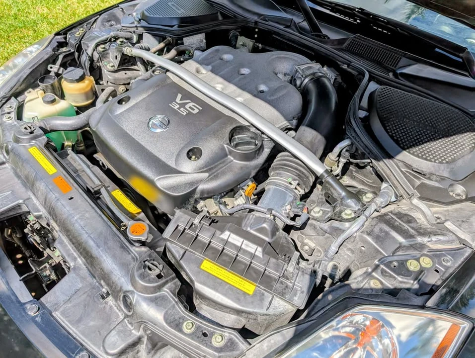 2004 Nissan 350Z 5th Gen - Image 5 of 9