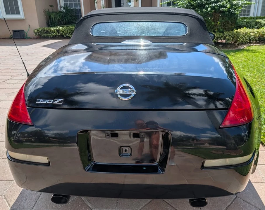 2004 Nissan 350Z 5th Gen - Image 3 of 9