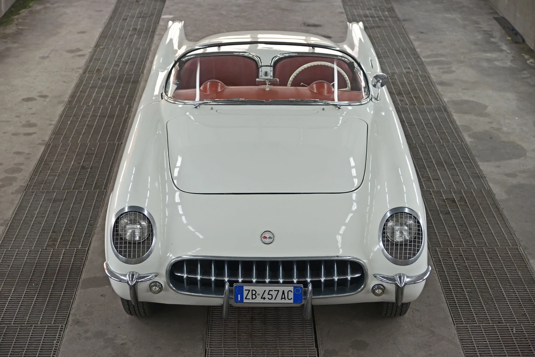Chevrolet Corvette C1 - Image 2 of 24