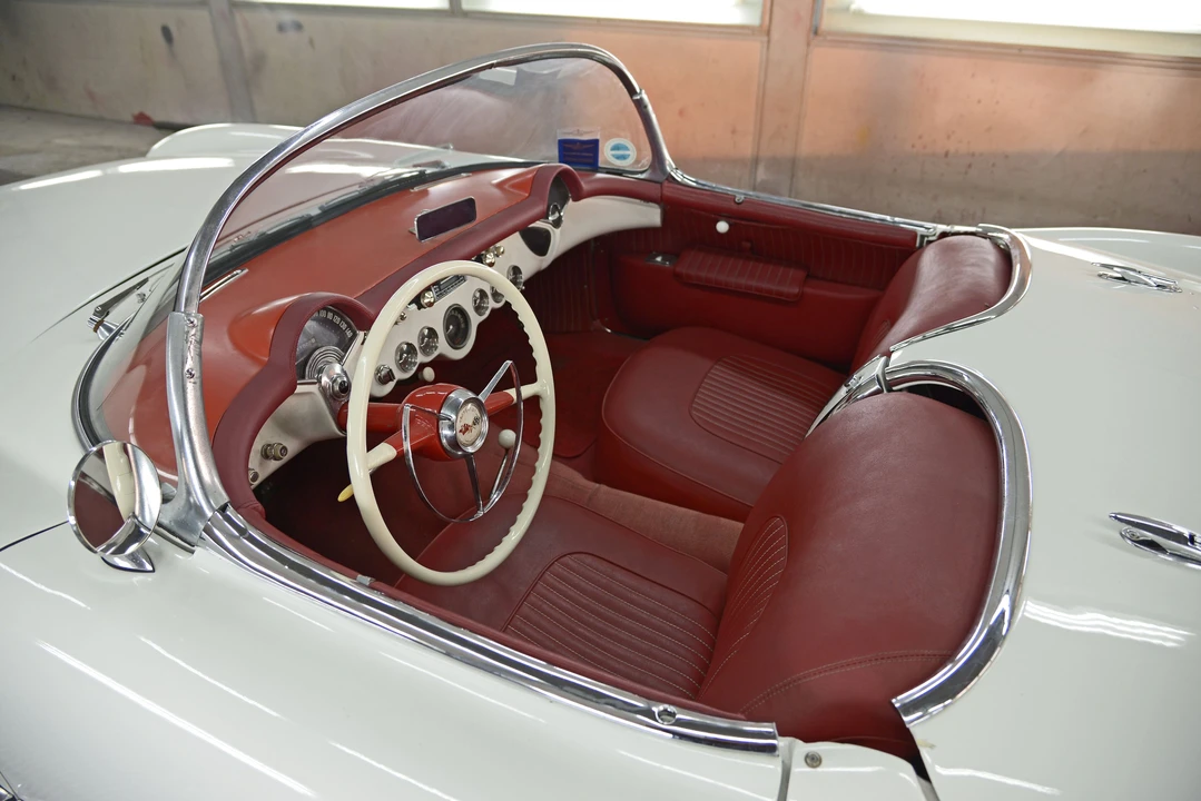 Chevrolet Corvette C1 - Image 5 of 24