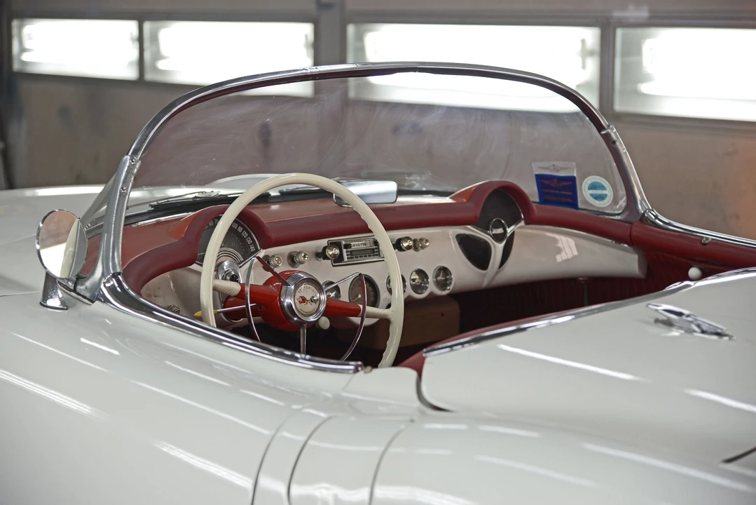 Chevrolet Corvette C1 - Image 6 of 24