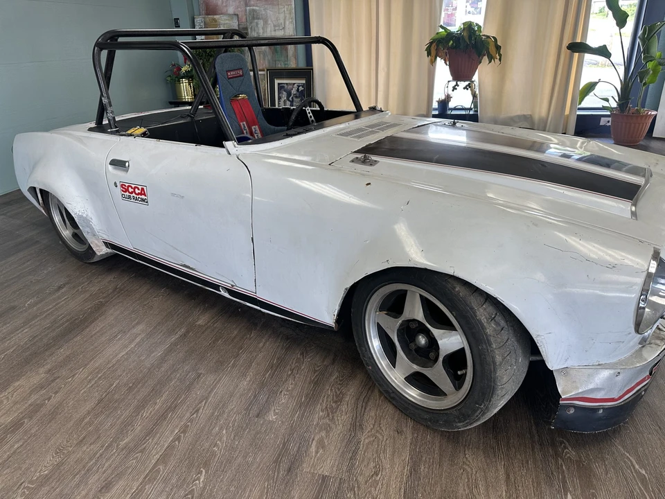 Nissan Datsun Sports - Image 7 of 31