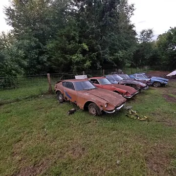 Datsun 240z and 280z