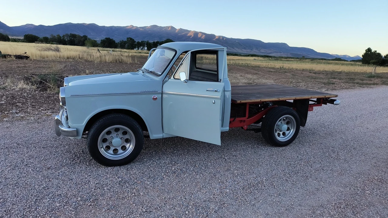 Nissan - Image 31 of 31