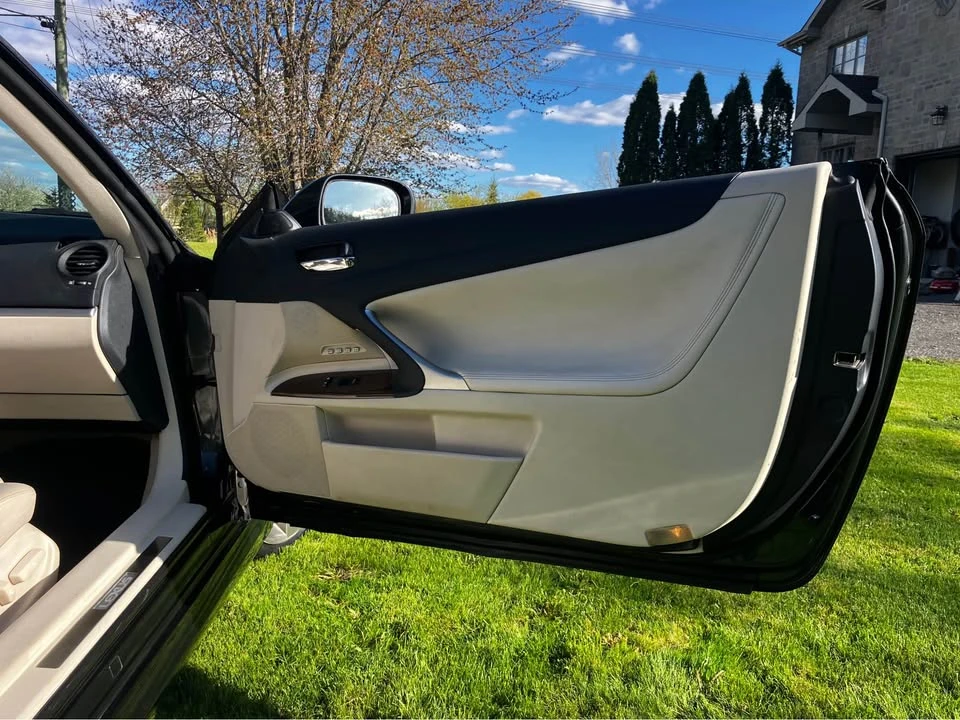 2011 Lexus IS 2nd Gen - Image 6 of 10