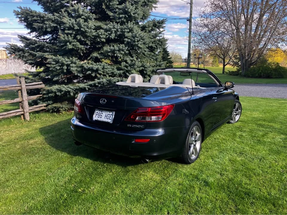 2011 Lexus IS 2nd Gen - Image 3 of 10