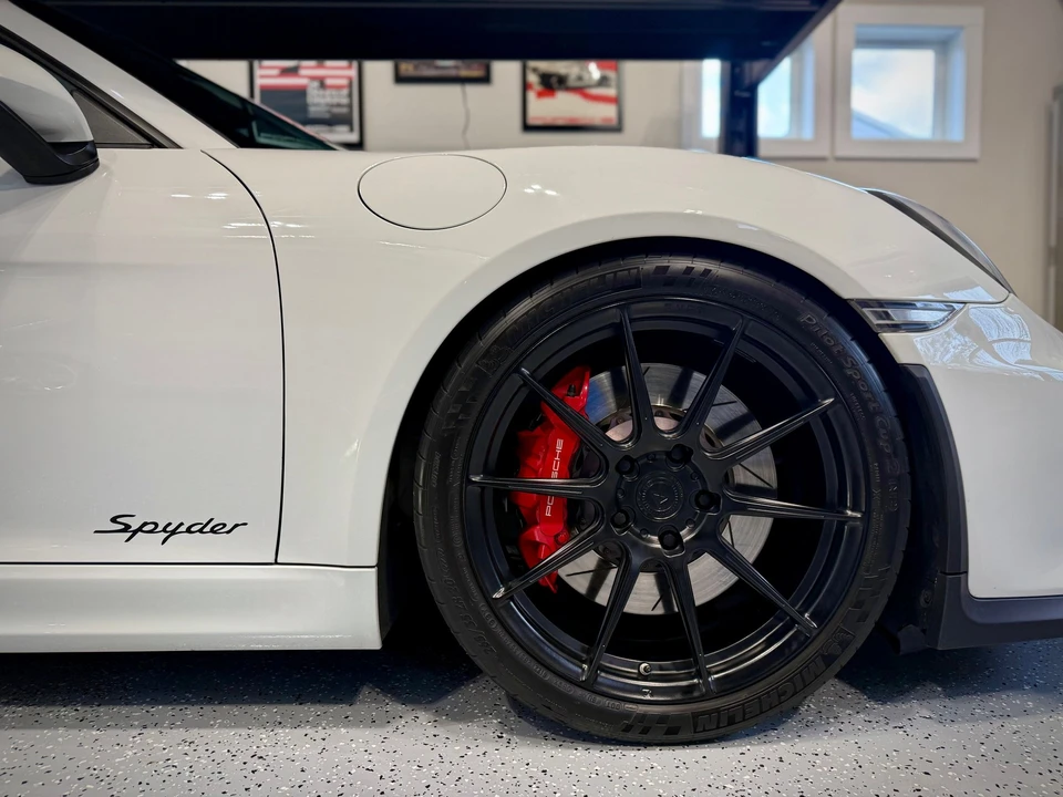 2016 Porsche 981 Boxster Spyder - Image 19 of 22