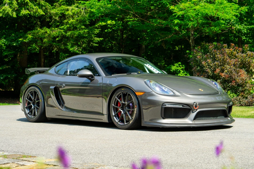 2016 Porsche 981 Cayman GT4 - Image 7 of 31