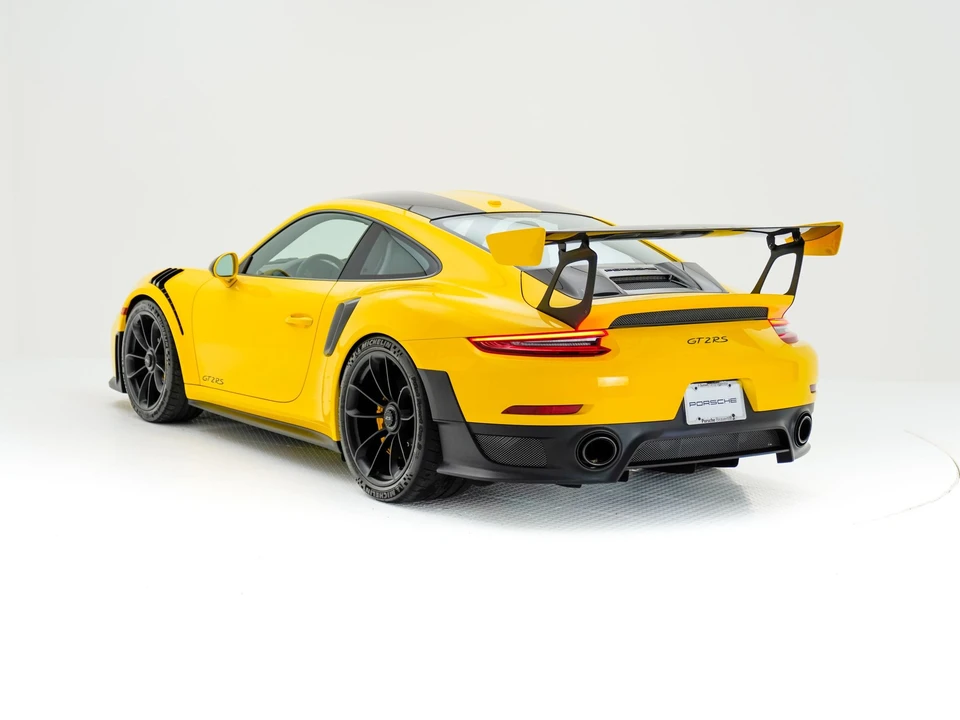 2018 Porsche 991 GT2 RS - Image 5 of 30