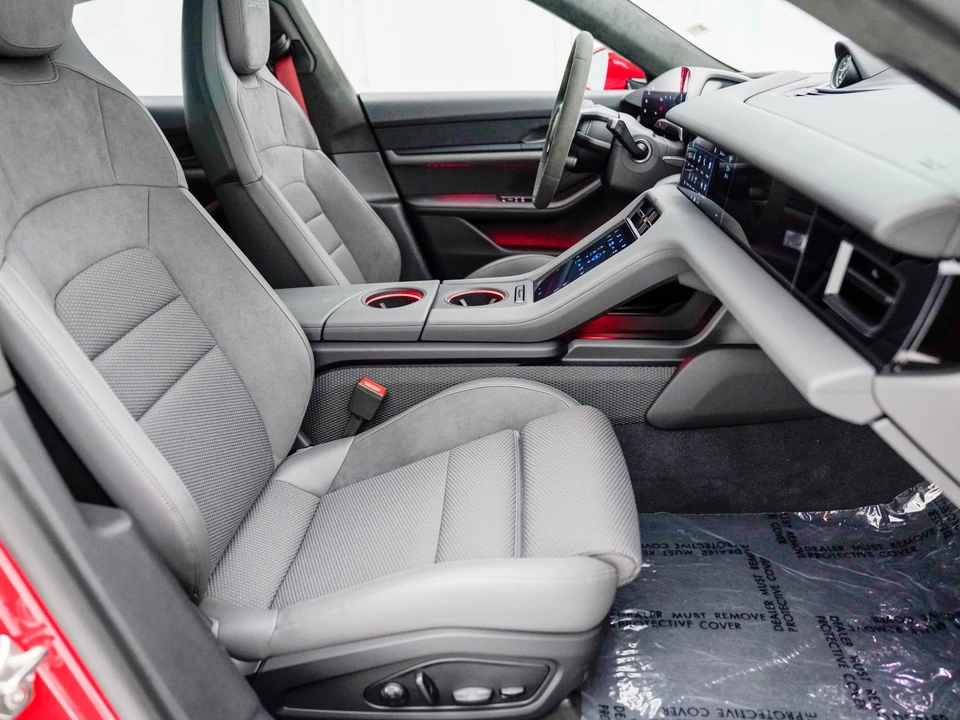 2020 Porsche Taycan Turbo - Image 12 of 30