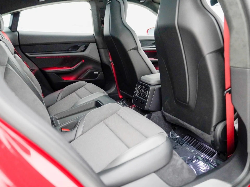 2020 Porsche Taycan Turbo - Image 13 of 30