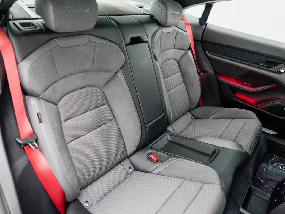 2020 Porsche Taycan Turbo - Image 14 of 30