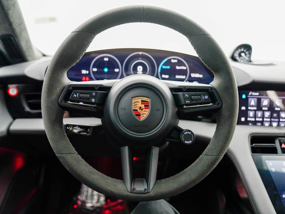 2020 Porsche Taycan Turbo - Image 22 of 30