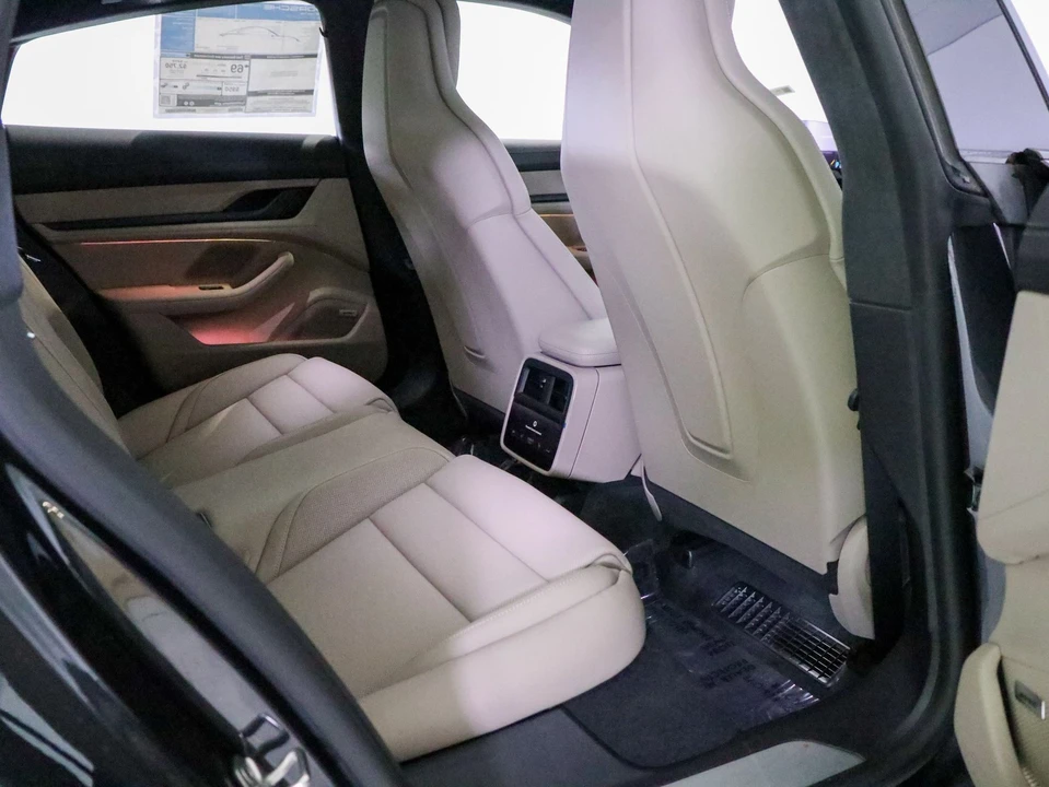 2020 Porsche Taycan Turbo - Image 14 of 31