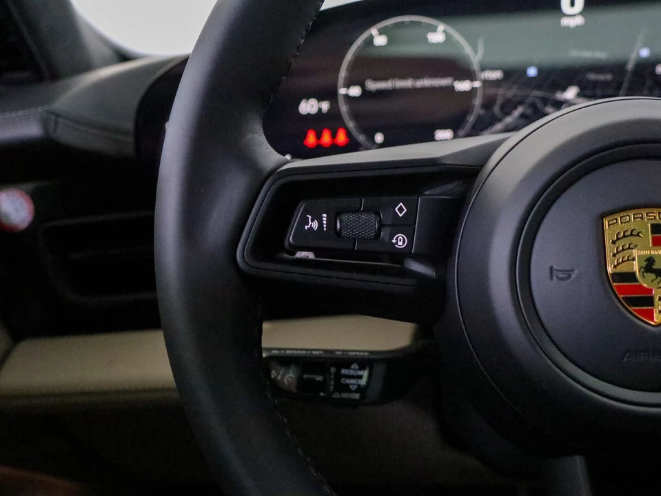 2020 Porsche Taycan Turbo - Image 26 of 31
