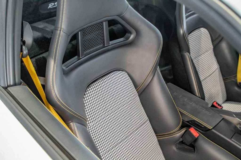2011 Porsche 997 GT3 RS - Image 9 of 12