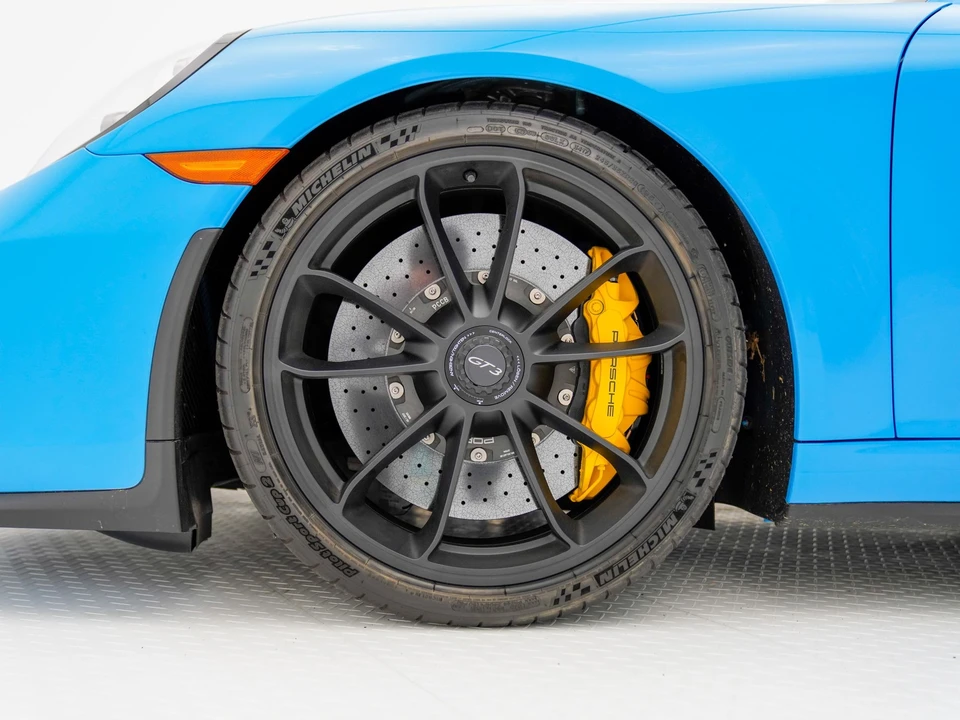 2018 Porsche 991 GT3 - Image 24 of 27