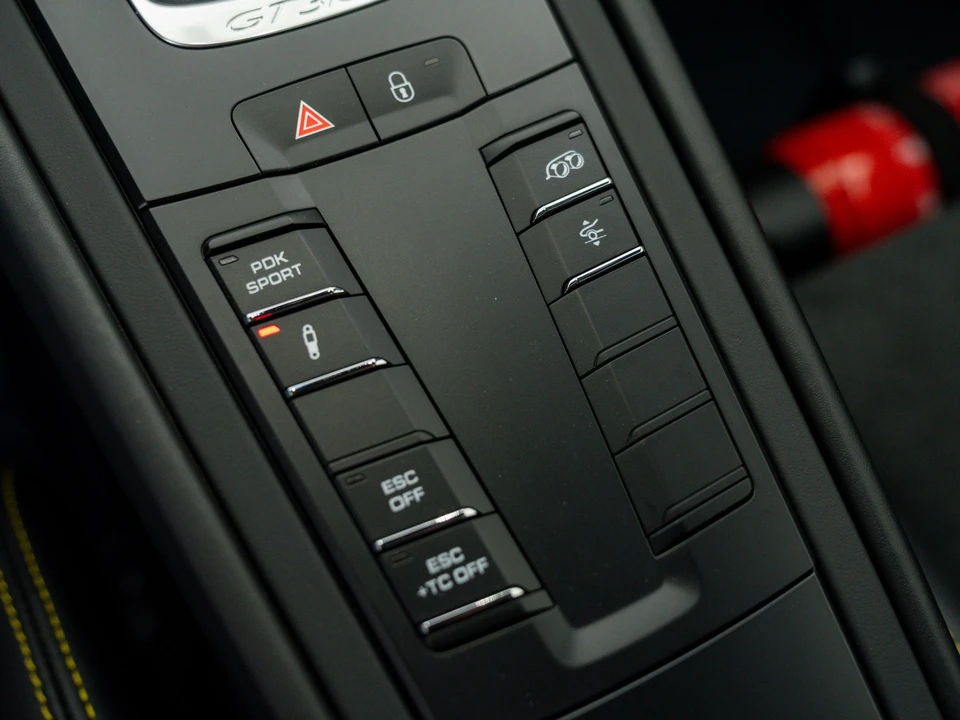 2019 Porsche 991 GT3 RS - Image 18 of 26