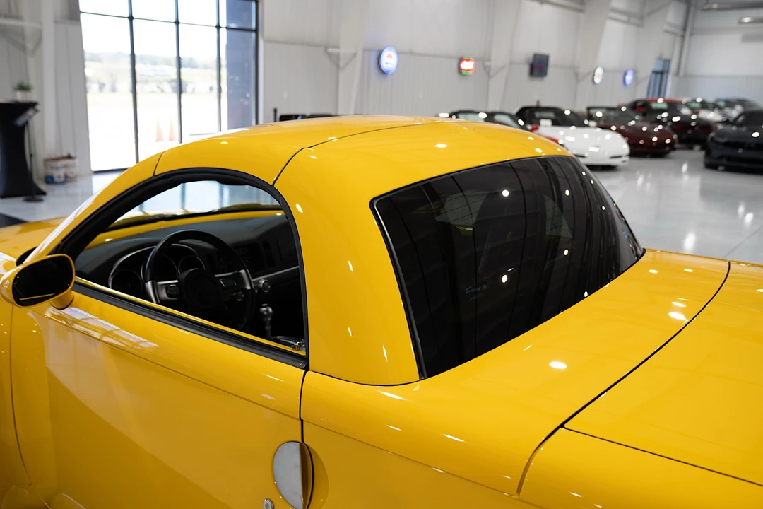 2004 Chevrolet SSR - Image 22 of 31