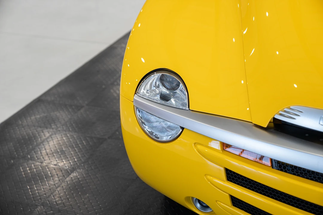2004 Chevrolet SSR - Image 22 of 31