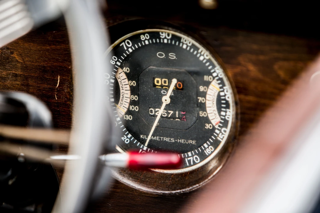 Delahaye - Image 9 of 24