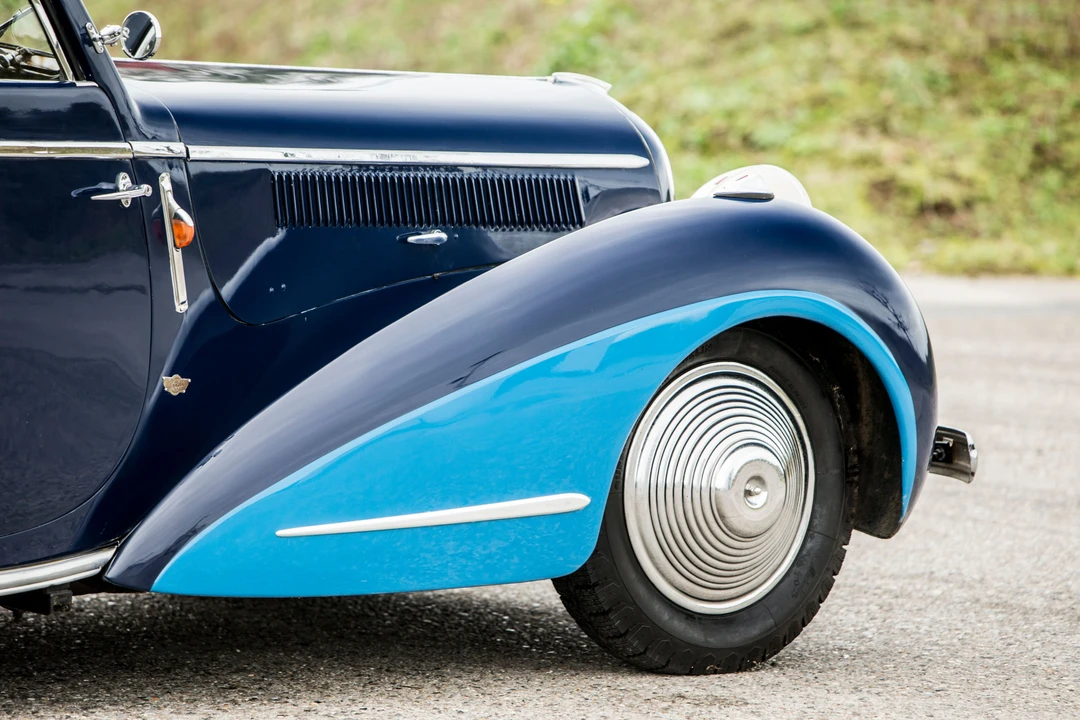 Delahaye - Image 15 of 24
