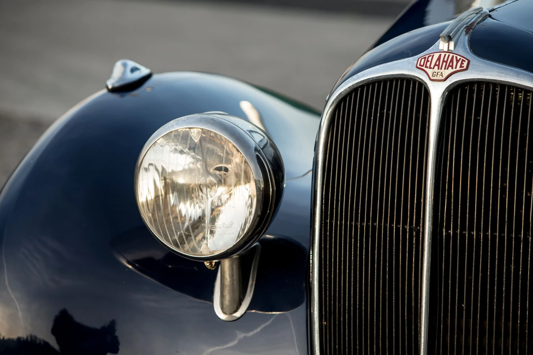 Delahaye - Image 19 of 24