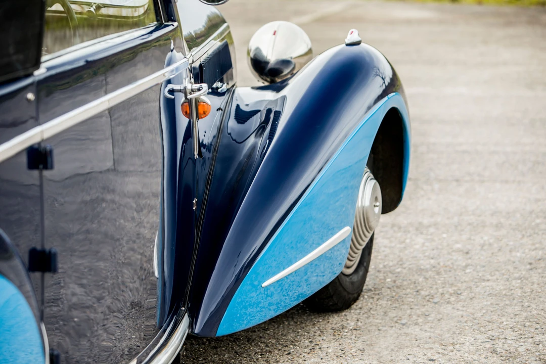 Delahaye - Image 16 of 24
