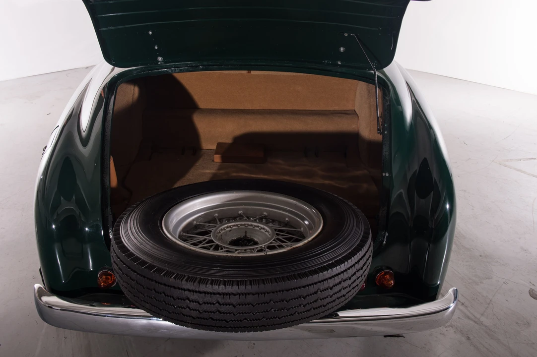 Delahaye - Image 27 of 31