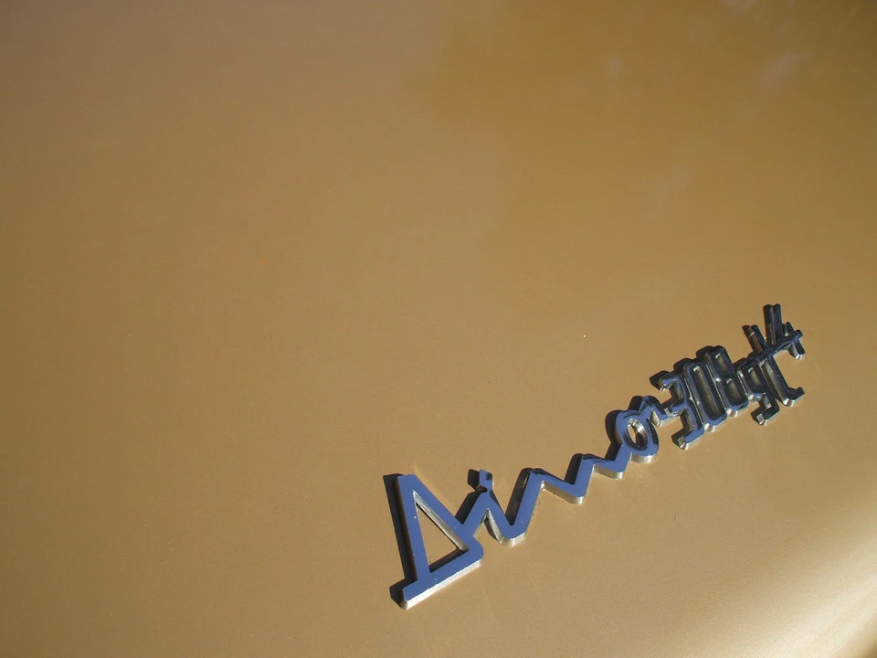 1976 Ferrari 308 GT4 - Image 19 of 27