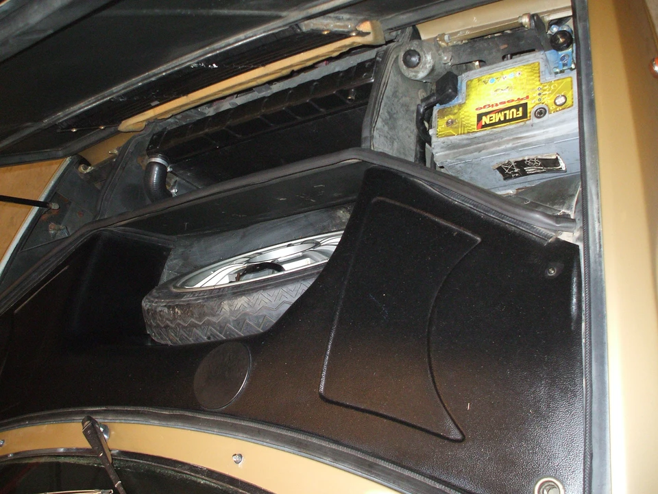 1976 Ferrari 308 GT4 - Image 7 of 27