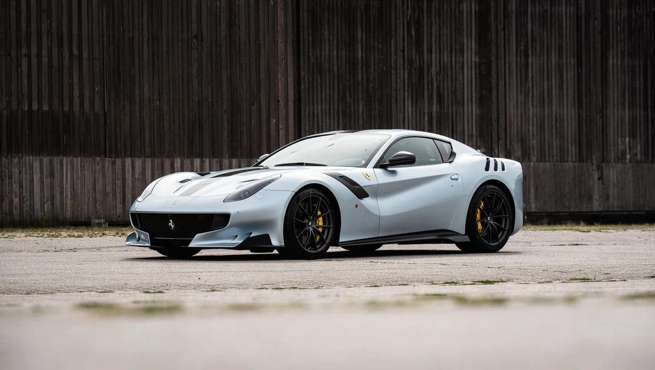 2016 Ferrari F12tdf - Image 2 of 31