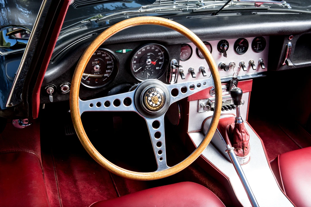 1962 Jaguar E-Type Series 1 - Image 17 of 31
