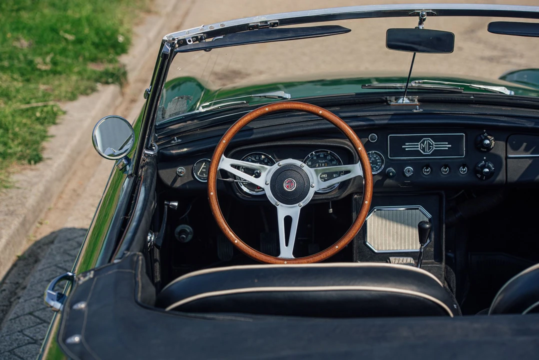 1966 MG MGB Roadster - Image 8 of 17
