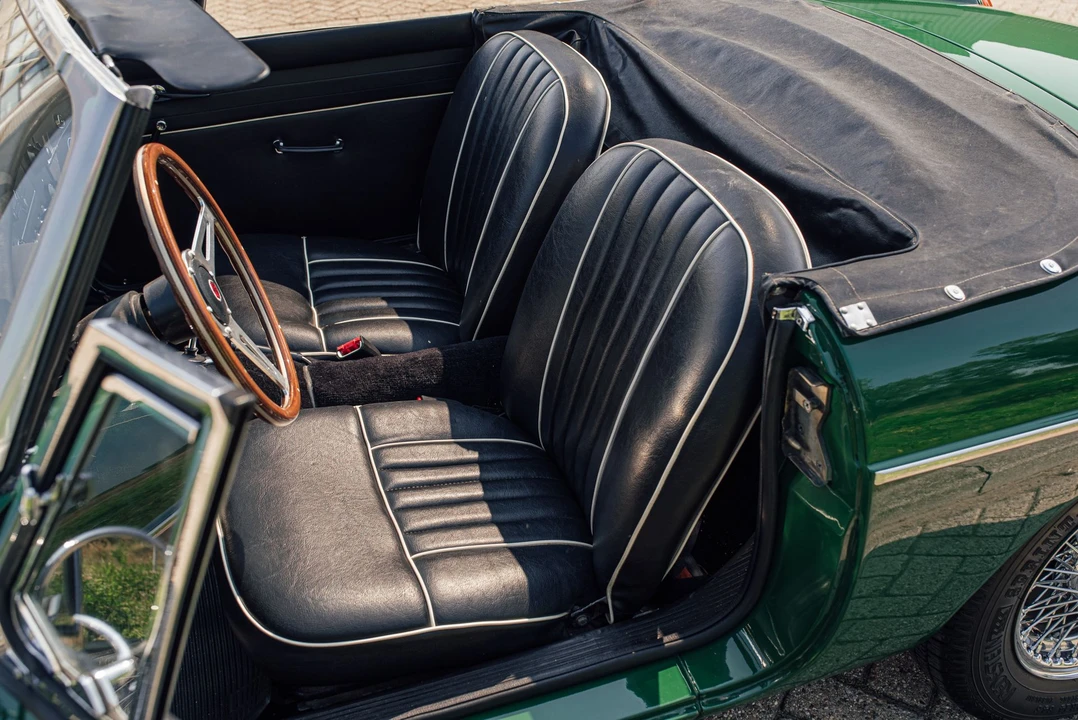 1966 MG MGB Roadster - Image 6 of 17