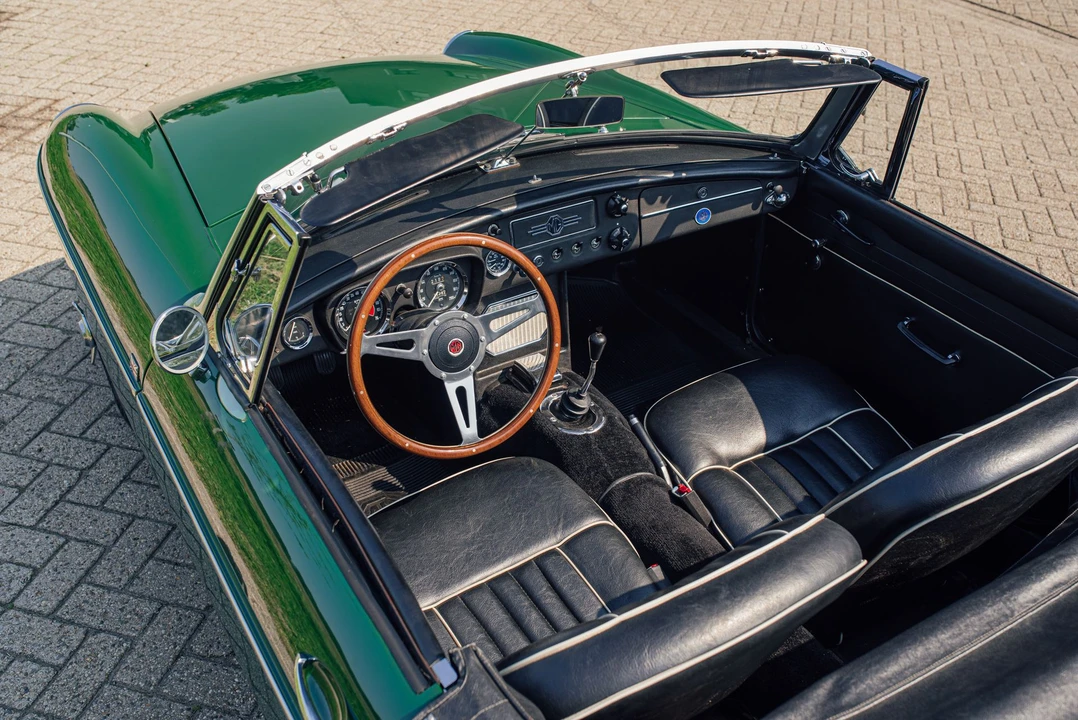 1966 MG MGB Roadster - Image 7 of 17