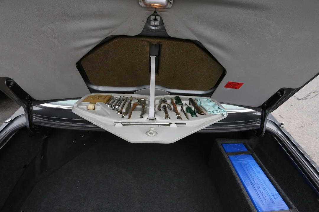 1984 BMW E24 M635CSi & M6 - Image 10 of 14