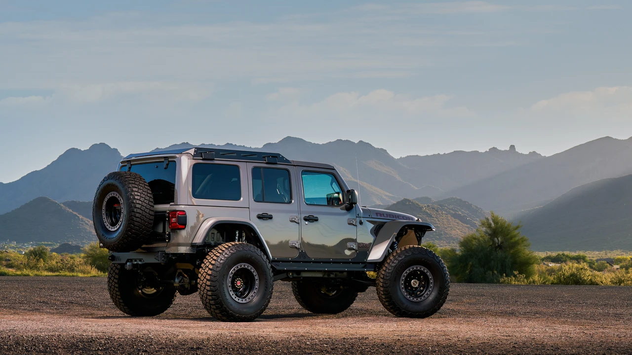 2018 Jeep JL Wrangler - Image 17 of 31