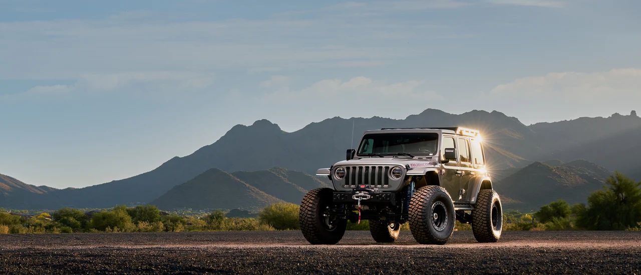 2018 Jeep JL Wrangler - Image 2 of 31
