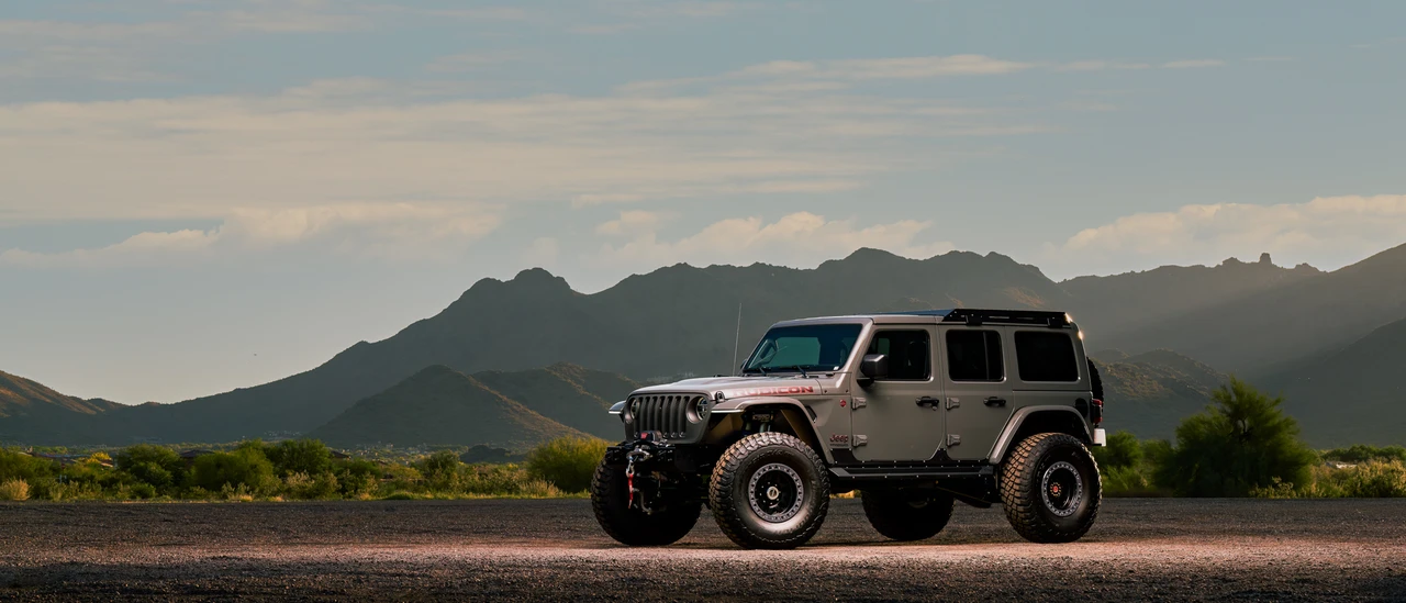 2018 Jeep JL Wrangler - Image 3 of 31