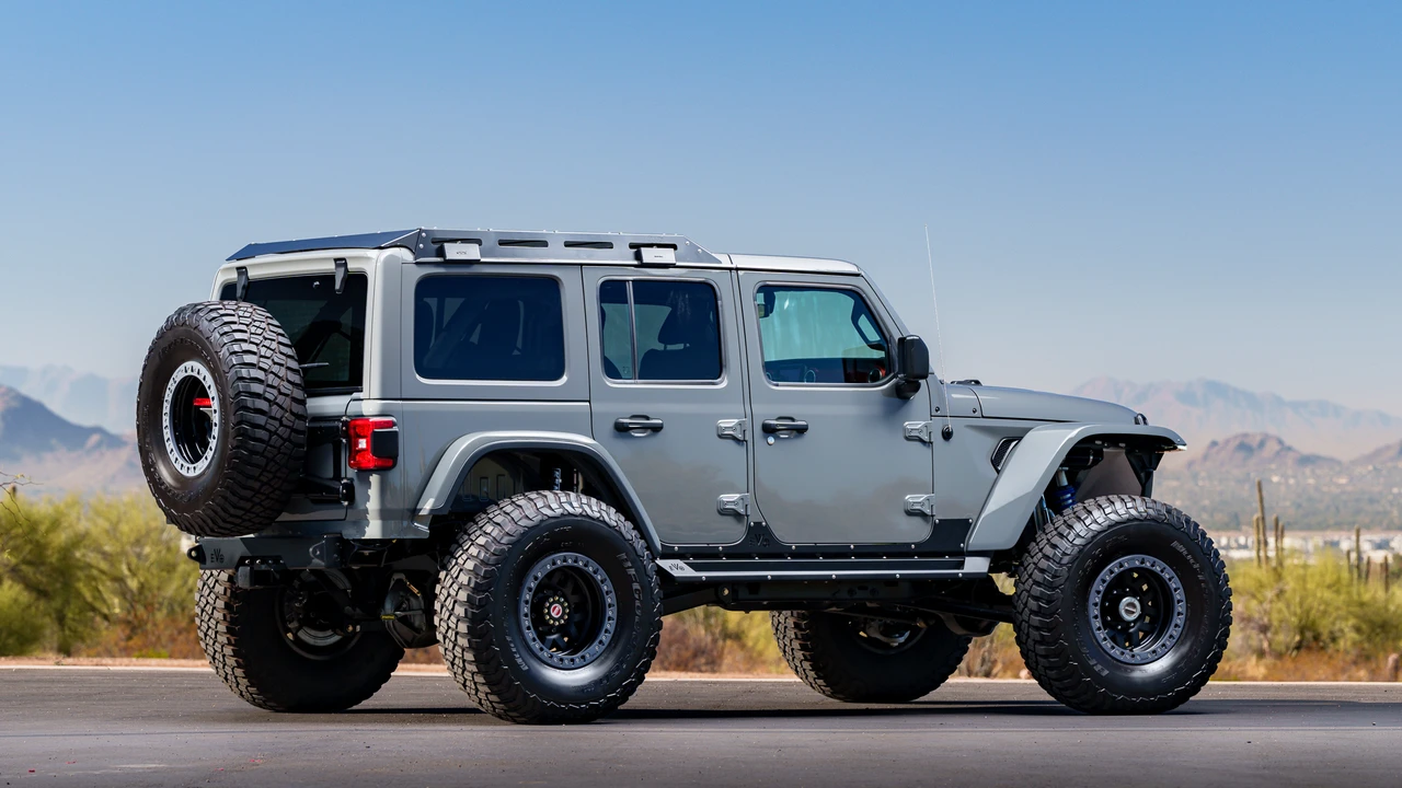 2018 Jeep JL Wrangler - Image 22 of 31